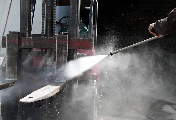 Best Gas Station Cleaning  in San Castle, FL